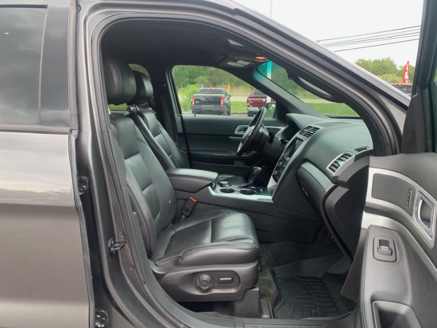 Used Ford Explorer 4WD 4dr XLT 2015 | Marsh Auto Sales LLC. Ortonville, Michigan Used Ford Explorer 4WD 4dr XLT 2015 | Marsh Auto Sales LLC. Ortonville, Michigan