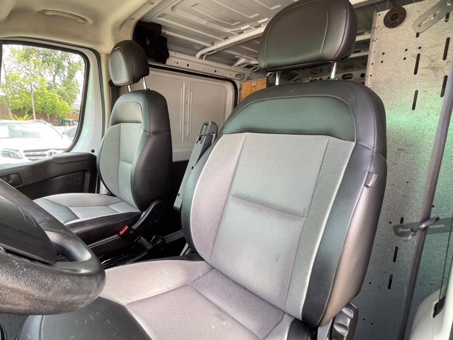 Used Ram ProMaster Cargo Van 1500 Low Roof 118" WB 2017 | European Auto Expo. Lodi, New Jersey Used Ram ProMaster Cargo Van 1500 Low Roof 118" WB 2017 | European Auto Expo. Lodi, New Jersey