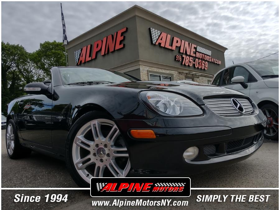 Used 2004 Mercedes-Benz SLK-Class in Wantagh, New York | Alpine Motors Inc. Wantagh, New York