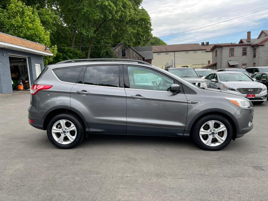 Used Ford Escape FWD 4dr SE 2014 | House of Cars LLC. Waterbury, Connecticut