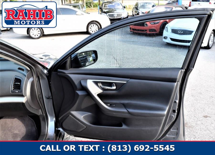 2016 Nissan Altima 4dr Sdn I4 2.5, available for sale in Winter Park, Florida | Rahib Motors. Winter Park, Florida 2016 Nissan Altima 4dr Sdn I4 2.5, available for sale in Winter Park, Florida | Rahib Motors. Winter Park, Florida