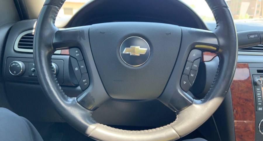 Used Chevrolet Tahoe 4WD 4dr 1500 LTZ 2007 | West End Automotive Center. Waterbury, Connecticut Used Chevrolet Tahoe 4WD 4dr 1500 LTZ 2007 | West End Automotive Center. Waterbury, Connecticut