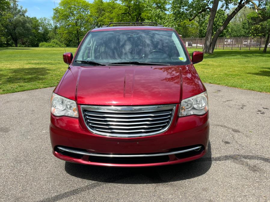 Used Chrysler Town & Country 4dr Wgn Touring 2014 | Cars With Deals. Lyndhurst, New Jersey