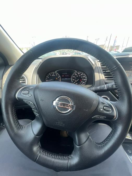 Used Nissan Pathfinder 4x4 SV 2020 | NJ Used Cars Center. Irvington, New Jersey Used Nissan Pathfinder 4x4 SV 2020 | NJ Used Cars Center. Irvington, New Jersey