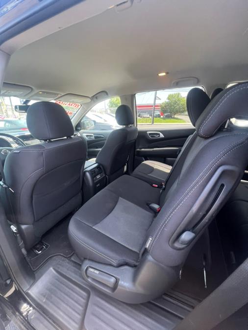 Used Nissan Pathfinder 4x4 SV 2020 | NJ Used Cars Center. Irvington, New Jersey Used Nissan Pathfinder 4x4 SV 2020 | NJ Used Cars Center. Irvington, New Jersey