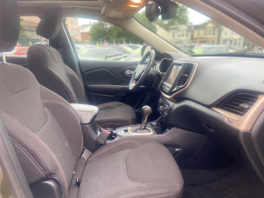 2017 Jeep Cherokee Latitude 4x4, available for sale in Irvington , New Jersey | Auto Haus of Irvington Corp. Irvington , New Jersey 2017 Jeep Cherokee Latitude 4x4, available for sale in Irvington , New Jersey | Auto Haus of Irvington Corp. Irvington , New Jersey