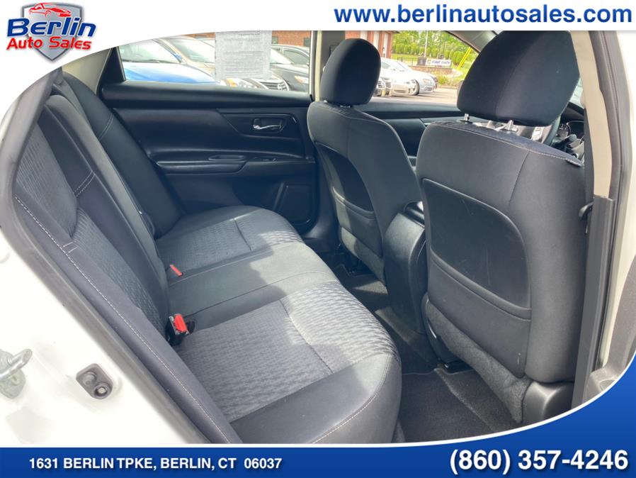 Used Nissan Altima 4dr Sdn I4 2.5 S 2016 | Berlin Auto Sales LLC. Berlin, Connecticut Used Nissan Altima 4dr Sdn I4 2.5 S 2016 | Berlin Auto Sales LLC. Berlin, Connecticut