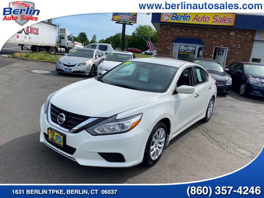 Used Nissan Altima 4dr Sdn I4 2.5 S 2016 | Berlin Auto Sales LLC. Berlin, Connecticut Used Nissan Altima 4dr Sdn I4 2.5 S 2016 | Berlin Auto Sales LLC. Berlin, Connecticut