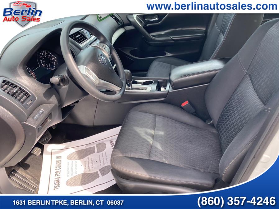 Used Nissan Altima 4dr Sdn I4 2.5 S 2016 | Berlin Auto Sales LLC. Berlin, Connecticut Used Nissan Altima 4dr Sdn I4 2.5 S 2016 | Berlin Auto Sales LLC. Berlin, Connecticut