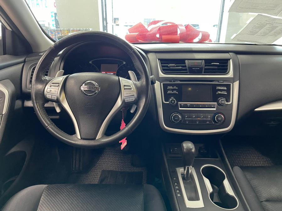 Used Nissan Altima 4dr Sdn I4 2.5 SR 2016 | 5 Towns Drive. Inwood, New York Used Nissan Altima 4dr Sdn I4 2.5 SR 2016 | 5 Towns Drive. Inwood, New York