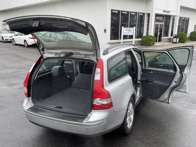 Used Volvo V50 2.4i 2007 | Blasius Federal Road. Brookfield, Connecticut Used Volvo V50 2.4i 2007 | Blasius Federal Road. Brookfield, Connecticut