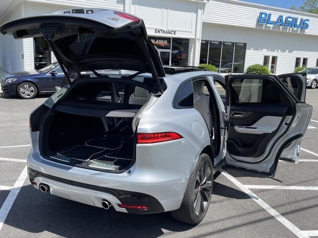 2017 Jaguar F-pace First Edition, available for sale in Brookfield, Connecticut | Blasius Federal Road. Brookfield, Connecticut 2017 Jaguar F-pace First Edition, available for sale in Brookfield, Connecticut | Blasius Federal Road. Brookfield, Connecticut