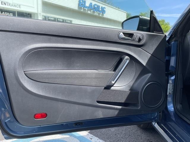 2018 Volkswagen Beetle 2.0T S, available for sale in Brookfield, Connecticut | Blasius Federal Road. Brookfield, Connecticut 2018 Volkswagen Beetle 2.0T S, available for sale in Brookfield, Connecticut | Blasius Federal Road. Brookfield, Connecticut
