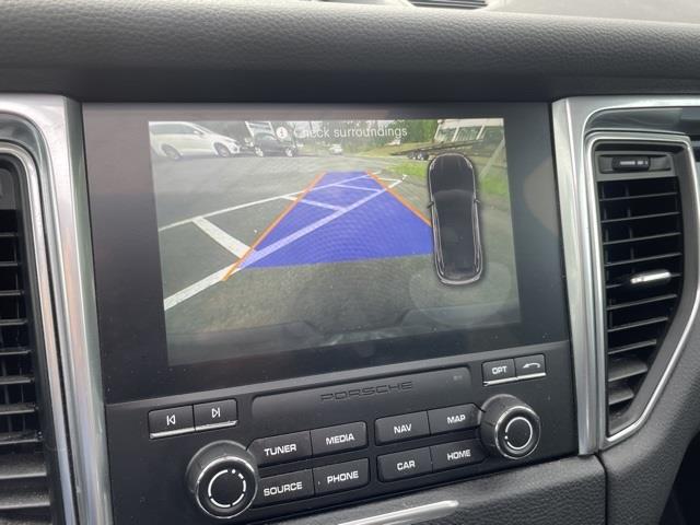 Used Porsche Macan Base 2017 | Blasius Federal Road. Brookfield, Connecticut Used Porsche Macan Base 2017 | Blasius Federal Road. Brookfield, Connecticut