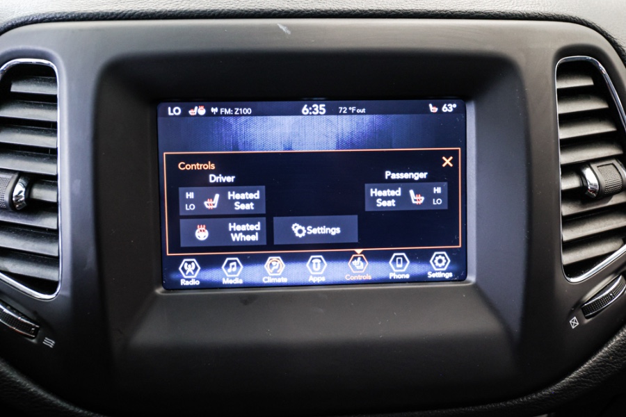 2019 Jeep Compass Latitude 4x4, available for sale in ELMONT, New York | 26 Motors Long Island. ELMONT, New York 2019 Jeep Compass Latitude 4x4, available for sale in ELMONT, New York | 26 Motors Long Island. ELMONT, New York