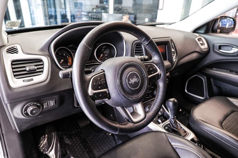 2019 Jeep Compass Latitude 4x4, available for sale in ELMONT, New York | 26 Motors Long Island. ELMONT, New York 2019 Jeep Compass Latitude 4x4, available for sale in ELMONT, New York | 26 Motors Long Island. ELMONT, New York