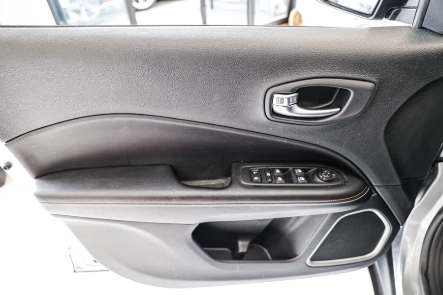 2019 Jeep Compass Latitude 4x4, available for sale in ELMONT, New York | 26 Motors Long Island. ELMONT, New York 2019 Jeep Compass Latitude 4x4, available for sale in ELMONT, New York | 26 Motors Long Island. ELMONT, New York