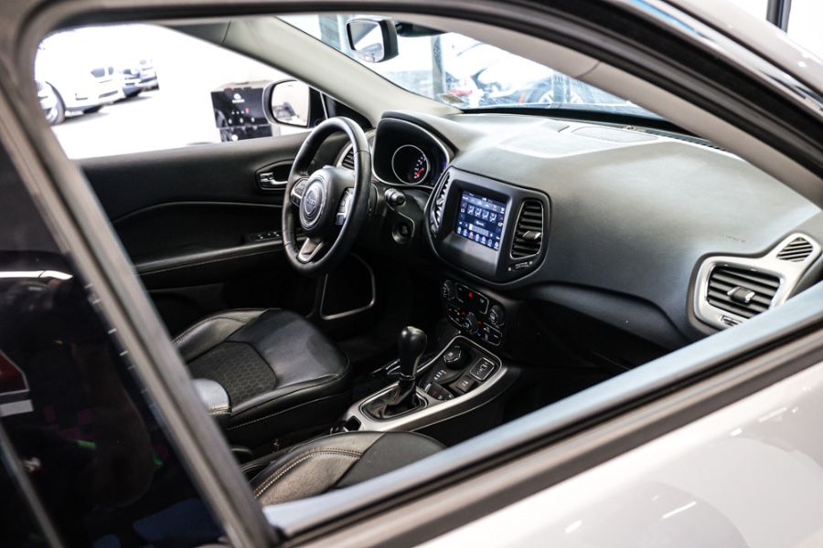 2019 Jeep Compass Latitude 4x4, available for sale in ELMONT, New York | 26 Motors Long Island. ELMONT, New York 2019 Jeep Compass Latitude 4x4, available for sale in ELMONT, New York | 26 Motors Long Island. ELMONT, New York