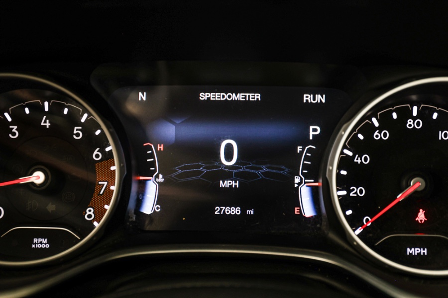 2019 Jeep Compass Latitude 4x4, available for sale in ELMONT, New York | 26 Motors Long Island. ELMONT, New York 2019 Jeep Compass Latitude 4x4, available for sale in ELMONT, New York | 26 Motors Long Island. ELMONT, New York