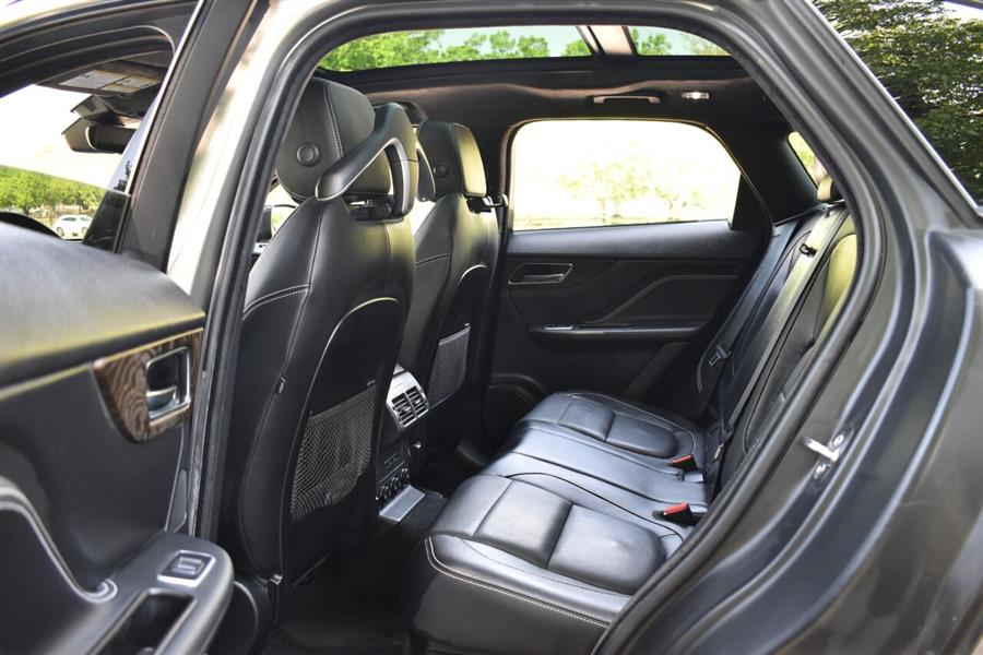 Used Jaguar F-pace 25t R Sport AWD 4dr SUV 2019 | Camy Cars. Great Neck, New York Used Jaguar F-pace 25t R Sport AWD 4dr SUV 2019 | Camy Cars. Great Neck, New York