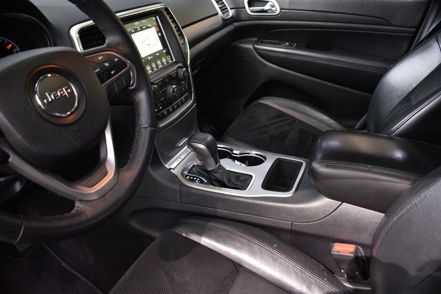Used Jeep Grand Cherokee Laredo 4x4 4dr SUV 2018 | Camy Cars. Great Neck, New York Used Jeep Grand Cherokee Laredo 4x4 4dr SUV 2018 | Camy Cars. Great Neck, New York