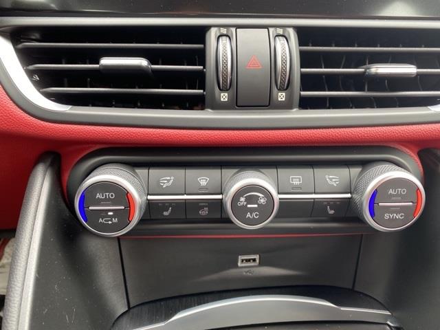 Used Alfa Romeo Giulia Sport 2019 | Victory Cars Central. Levittown, New York Used Alfa Romeo Giulia Sport 2019 | Victory Cars Central. Levittown, New York