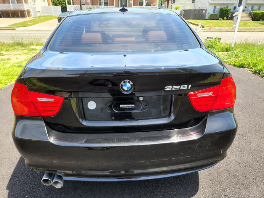 Used BMW 3 Series 4dr Sdn 328i xDrive AWD SULEV South Africa 2011 | SGM Auto Sales. West Babylon, New York Used BMW 3 Series 4dr Sdn 328i xDrive AWD SULEV South Africa 2011 | SGM Auto Sales. West Babylon, New York