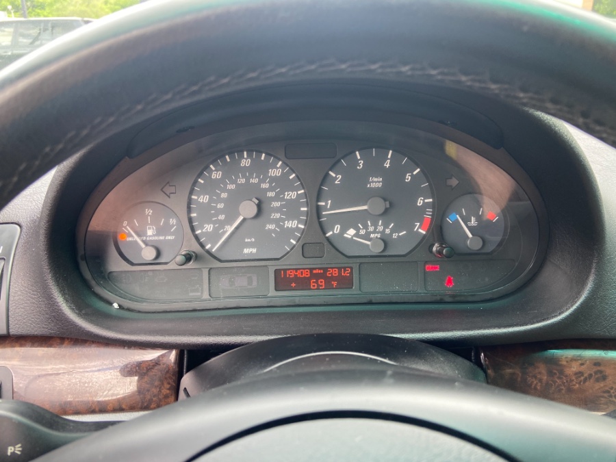 Used BMW 3 Series 325Ci 2dr Convertible 2004 | Auto Technic LLC. New Milford, Connecticut Used BMW 3 Series 325Ci 2dr Convertible 2004 | Auto Technic LLC. New Milford, Connecticut