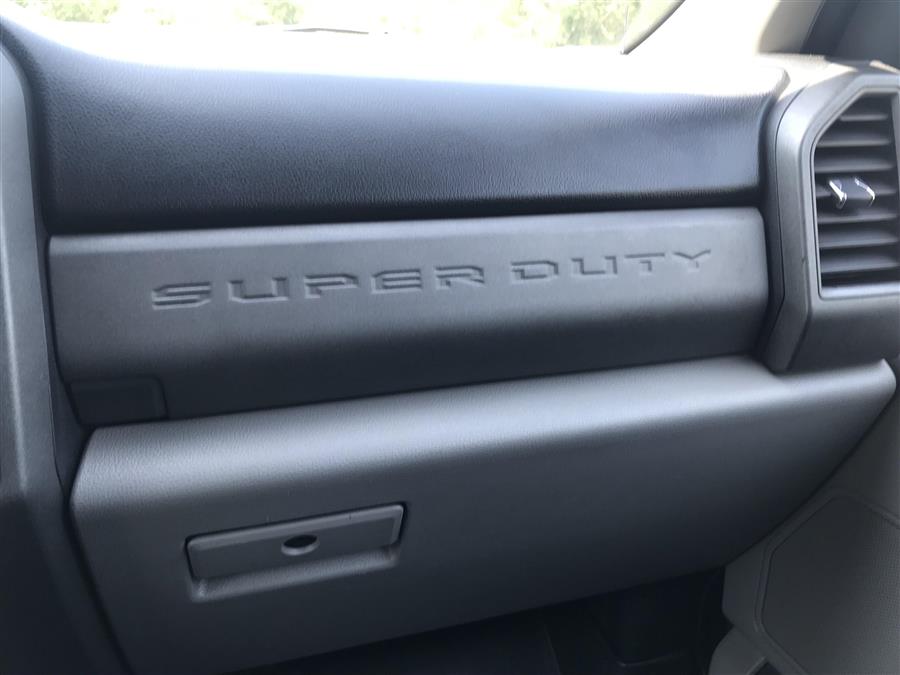 Used Ford Super Duty F-250 SRW XL 4WD Crew Cab 8'' Box 2017 | Second Street Auto Sales Inc. Manchester, New Hampshire Used Ford Super Duty F-250 SRW XL 4WD Crew Cab 8'' Box 2017 | Second Street Auto Sales Inc. Manchester, New Hampshire