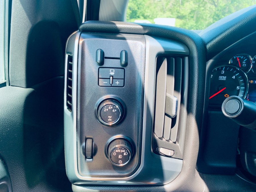 2015 Chevrolet Silverado 2500HD 4WD Double Cab 144.2" LT, available for sale in Manchester, New Hampshire | Second Street Auto Sales Inc. Manchester, New Hampshire 2015 Chevrolet Silverado 2500HD 4WD Double Cab 144.2" LT, available for sale in Manchester, New Hampshire | Second Street Auto Sales Inc. Manchester, New Hampshire
