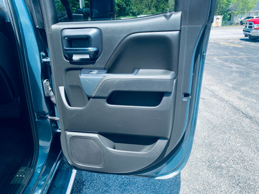 2015 Chevrolet Silverado 2500HD 4WD Double Cab 144.2" LT, available for sale in Manchester, New Hampshire | Second Street Auto Sales Inc. Manchester, New Hampshire 2015 Chevrolet Silverado 2500HD 4WD Double Cab 144.2" LT, available for sale in Manchester, New Hampshire | Second Street Auto Sales Inc. Manchester, New Hampshire
