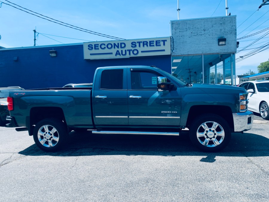 Used Chevrolet Silverado 2500HD 4WD Double Cab 144.2" LT 2015 | Second Street Auto Sales Inc. Manchester, New Hampshire