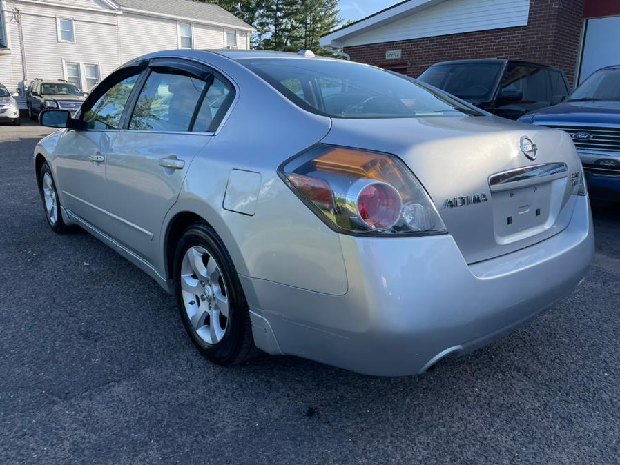 2009 Nissan Altima 3.5 SL Sunroof & Leather, available for sale in East Windsor, Connecticut | Toro Auto. East Windsor, Connecticut 2009 Nissan Altima 3.5 SL Sunroof & Leather, available for sale in East Windsor, Connecticut | Toro Auto. East Windsor, Connecticut