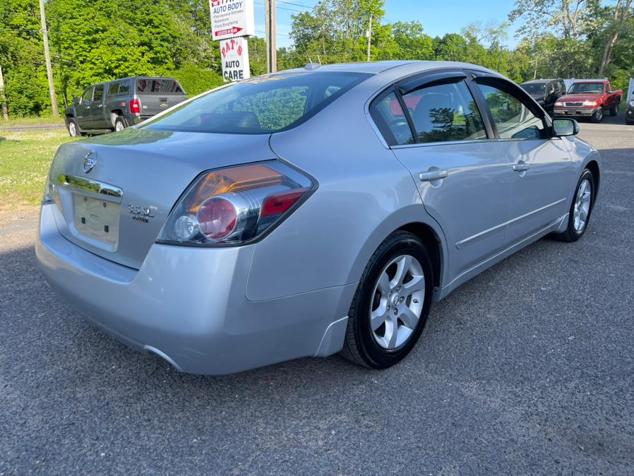2009 Nissan Altima 3.5 SL Sunroof & Leather, available for sale in East Windsor, Connecticut | Toro Auto. East Windsor, Connecticut 2009 Nissan Altima 3.5 SL Sunroof & Leather, available for sale in East Windsor, Connecticut | Toro Auto. East Windsor, Connecticut