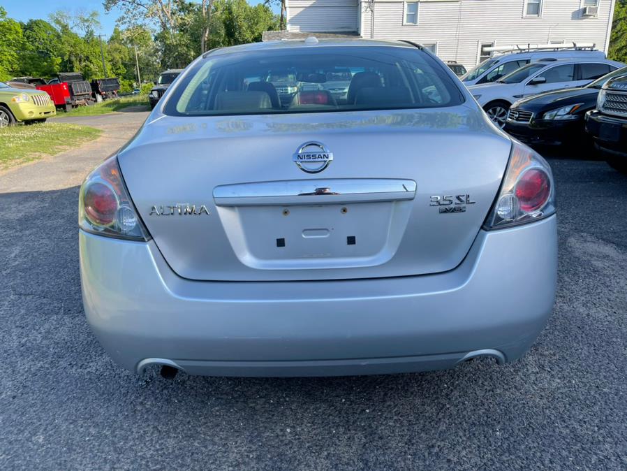 2009 Nissan Altima 3.5 SL Sunroof & Leather, available for sale in East Windsor, Connecticut | Toro Auto. East Windsor, Connecticut 2009 Nissan Altima 3.5 SL Sunroof & Leather, available for sale in East Windsor, Connecticut | Toro Auto. East Windsor, Connecticut
