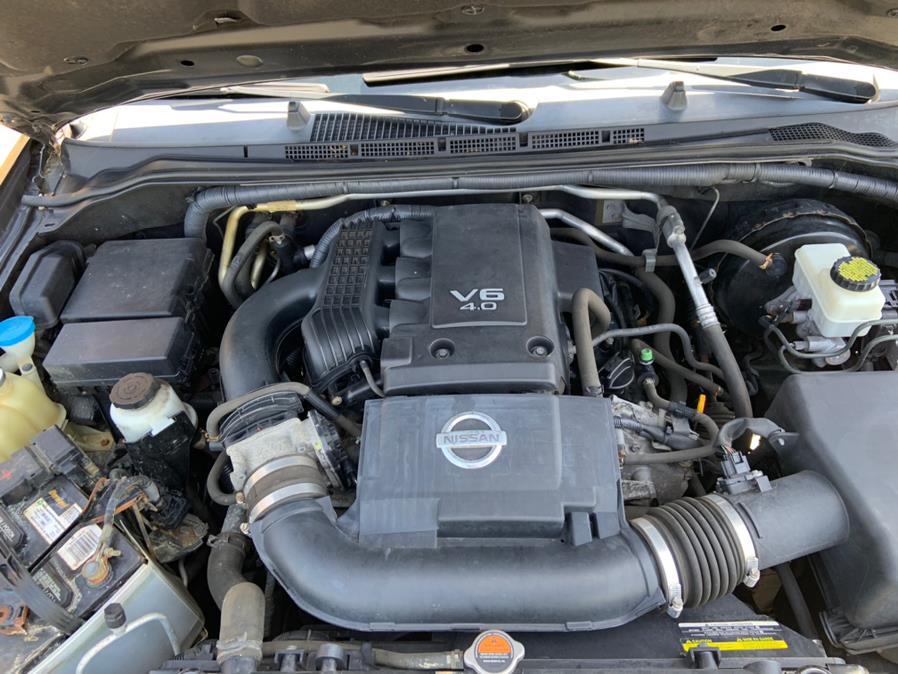 Used Nissan Frontier 4WD Crew Cab SWB Auto S 2013 | Bridge Motors LLC. Derby, Connecticut Used Nissan Frontier 4WD Crew Cab SWB Auto S 2013 | Bridge Motors LLC. Derby, Connecticut