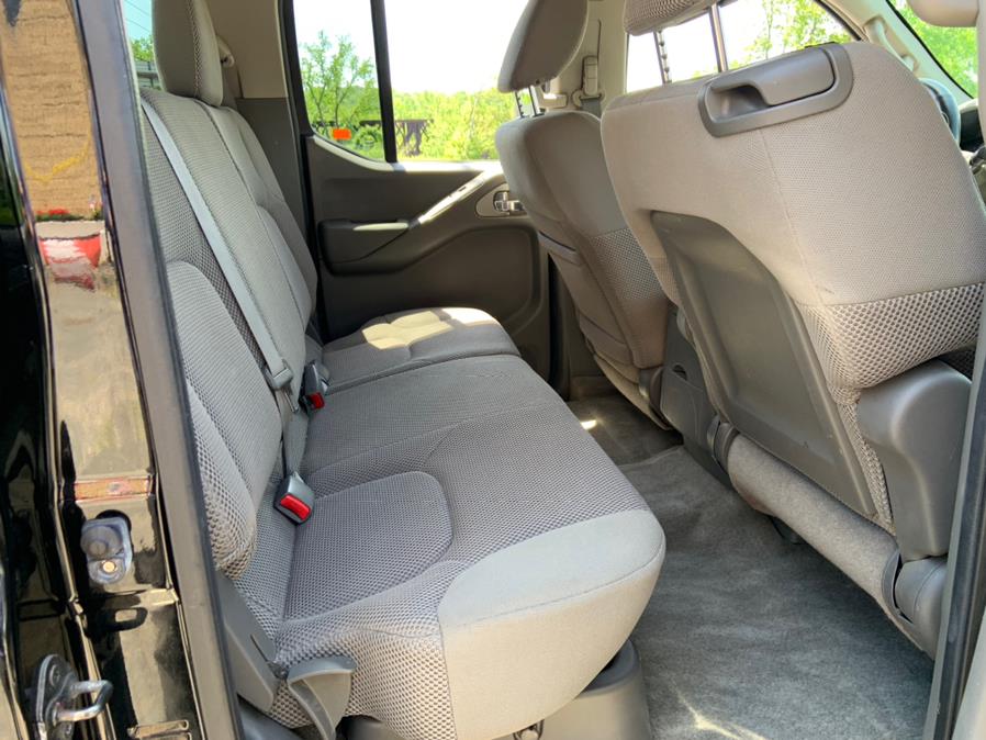 Used Nissan Frontier 4WD Crew Cab SWB Auto S 2013 | Bridge Motors LLC. Derby, Connecticut Used Nissan Frontier 4WD Crew Cab SWB Auto S 2013 | Bridge Motors LLC. Derby, Connecticut