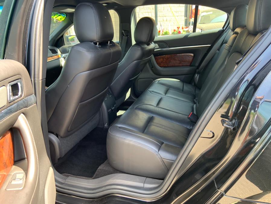 Used Lincoln MKS 4dr Sdn 3.7L AWD 2013 | Bridge Motors LLC. Derby, Connecticut Used Lincoln MKS 4dr Sdn 3.7L AWD 2013 | Bridge Motors LLC. Derby, Connecticut