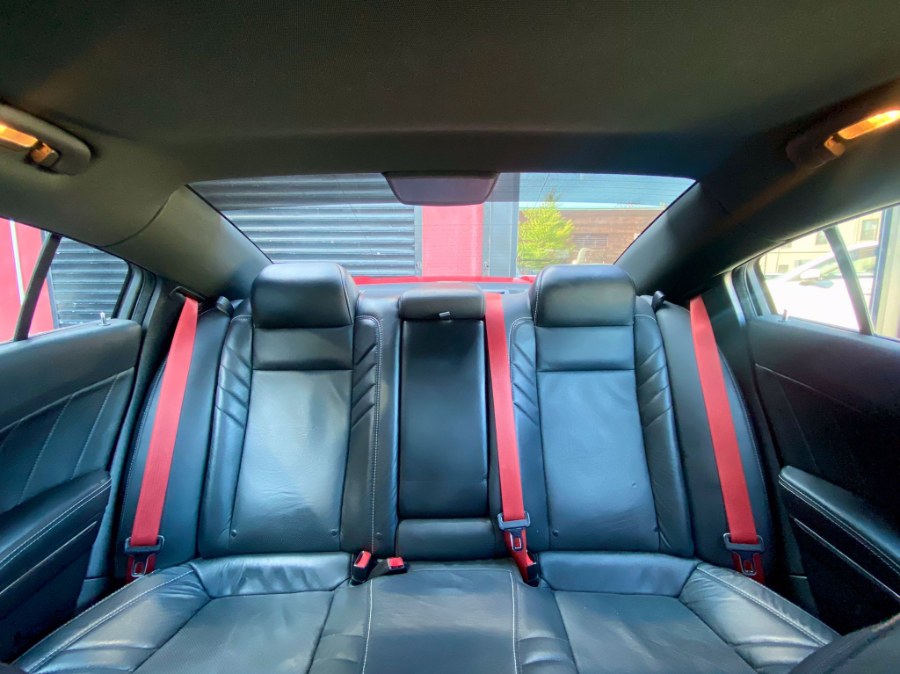 Used Dodge Charger 4dr Sdn SRT Hellcat RWD 2015 | RT Auto Center LLC. Newark, New Jersey Used Dodge Charger 4dr Sdn SRT Hellcat RWD 2015 | RT Auto Center LLC. Newark, New Jersey