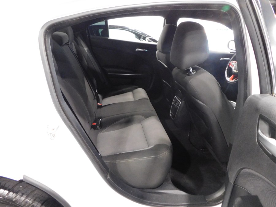 Used Dodge Charger 4dr Sdn SE RWD 2015 | Auto Gallery. Lodi, New Jersey Used Dodge Charger 4dr Sdn SE RWD 2015 | Auto Gallery. Lodi, New Jersey