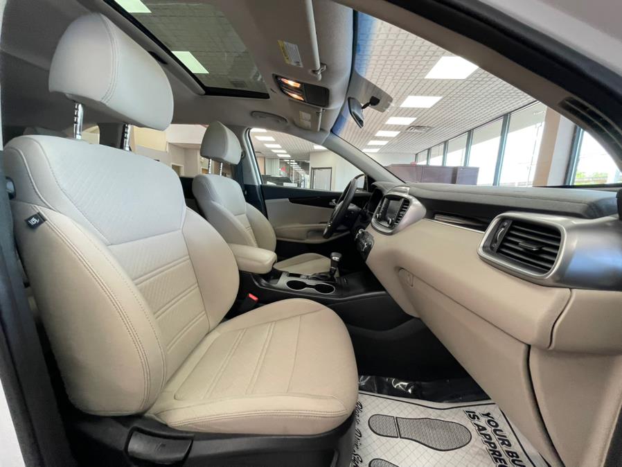 2019 Kia Sorento LX AWD, available for sale in Massapequa Park, New York | Power Motors East. Massapequa Park, New York 2019 Kia Sorento LX AWD, available for sale in Massapequa Park, New York | Power Motors East. Massapequa Park, New York