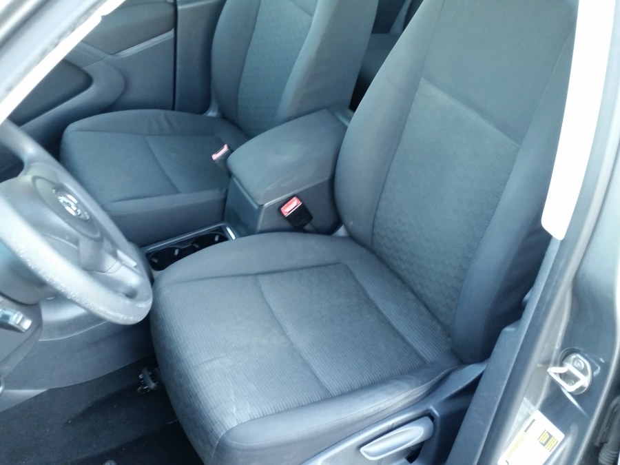 Used Volkswagen Tiguan 2WD 4dr Auto S 2012 | Action Automotive. Berlin, Connecticut Used Volkswagen Tiguan 2WD 4dr Auto S 2012 | Action Automotive. Berlin, Connecticut