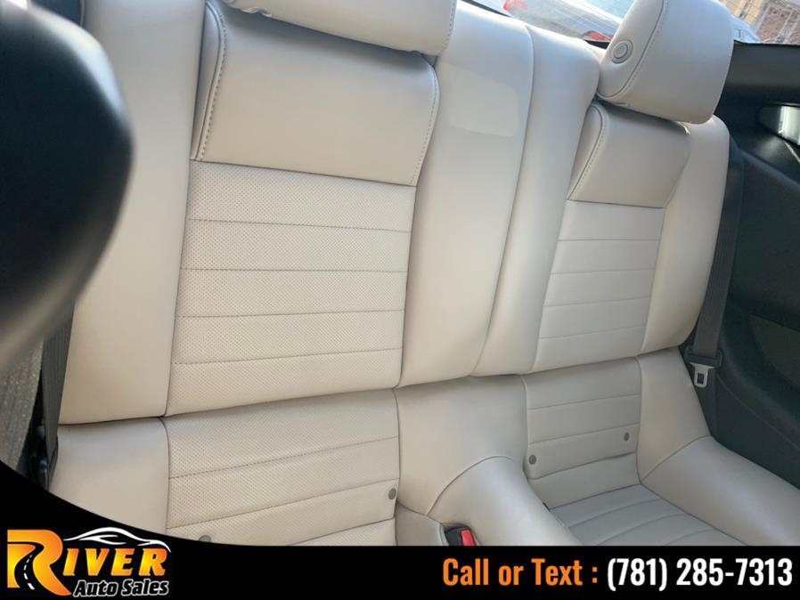 Used Ford Mustang 2dr Cpe V6 2014 | River Auto Sales. Malden, Massachusetts Used Ford Mustang 2dr Cpe V6 2014 | River Auto Sales. Malden, Massachusetts