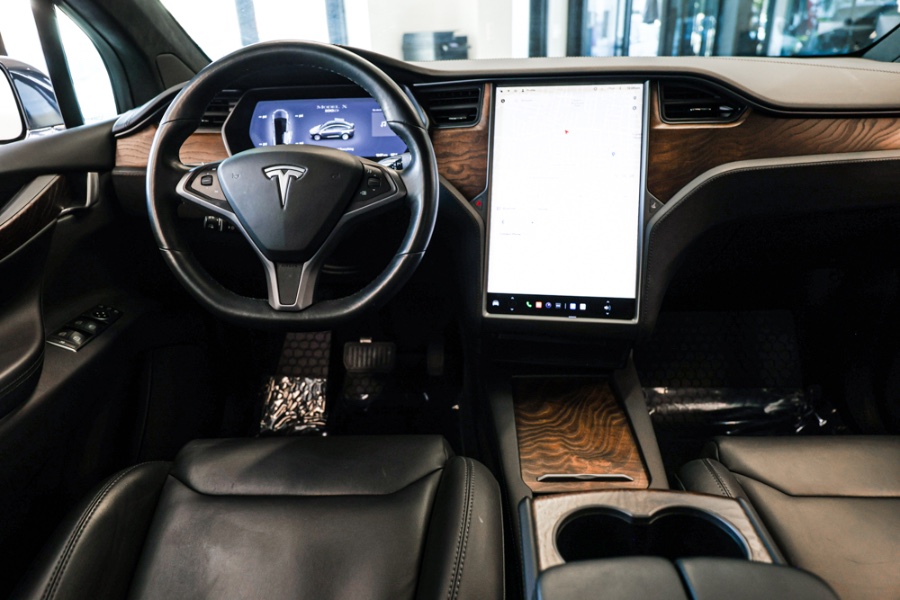 Used Tesla Model X 100D AWD 2018 | 26 Motors Long Island. ELMONT, New York Used Tesla Model X 100D AWD 2018 | 26 Motors Long Island. ELMONT, New York