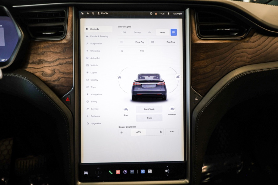 Used Tesla Model X 100D AWD 2018 | 26 Motors Long Island. ELMONT, New York Used Tesla Model X 100D AWD 2018 | 26 Motors Long Island. ELMONT, New York