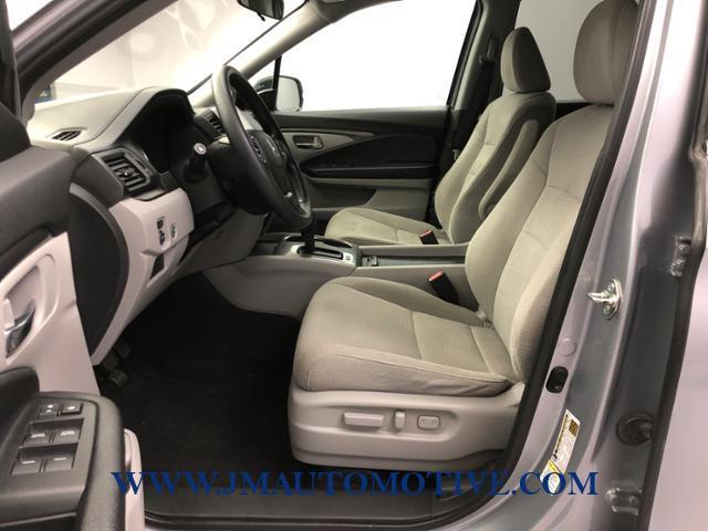 2016 Honda Pilot AWD 4dr EX, available for sale in Naugatuck, Connecticut | J&M Automotive Sls&Svc LLC. Naugatuck, Connecticut 2016 Honda Pilot AWD 4dr EX, available for sale in Naugatuck, Connecticut | J&M Automotive Sls&Svc LLC. Naugatuck, Connecticut