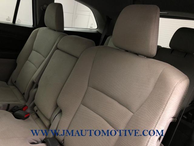 2016 Honda Pilot AWD 4dr EX, available for sale in Naugatuck, Connecticut | J&M Automotive Sls&Svc LLC. Naugatuck, Connecticut 2016 Honda Pilot AWD 4dr EX, available for sale in Naugatuck, Connecticut | J&M Automotive Sls&Svc LLC. Naugatuck, Connecticut