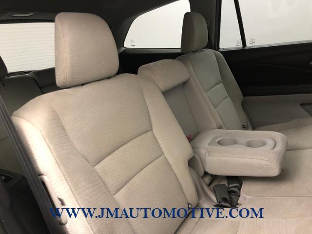 2016 Honda Pilot AWD 4dr EX, available for sale in Naugatuck, Connecticut | J&M Automotive Sls&Svc LLC. Naugatuck, Connecticut 2016 Honda Pilot AWD 4dr EX, available for sale in Naugatuck, Connecticut | J&M Automotive Sls&Svc LLC. Naugatuck, Connecticut