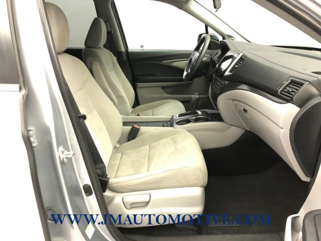 2016 Honda Pilot AWD 4dr EX, available for sale in Naugatuck, Connecticut | J&M Automotive Sls&Svc LLC. Naugatuck, Connecticut 2016 Honda Pilot AWD 4dr EX, available for sale in Naugatuck, Connecticut | J&M Automotive Sls&Svc LLC. Naugatuck, Connecticut