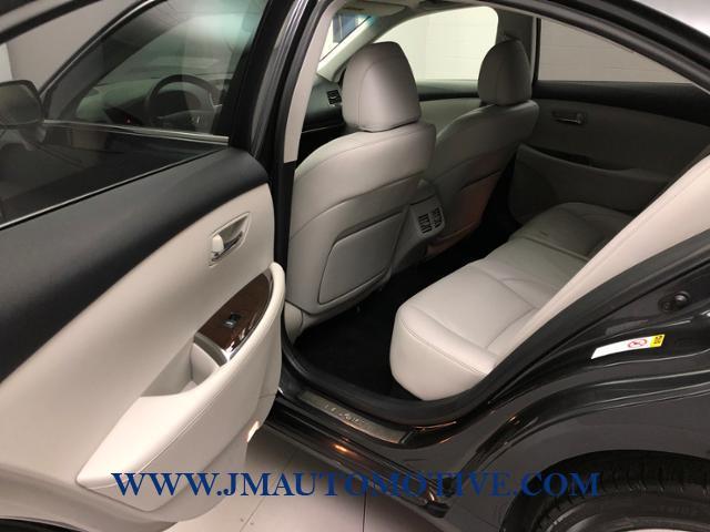 Used Lexus Es 350 4dr Sdn 2010 | J&M Automotive Sls&Svc LLC. Naugatuck, Connecticut Used Lexus Es 350 4dr Sdn 2010 | J&M Automotive Sls&Svc LLC. Naugatuck, Connecticut
